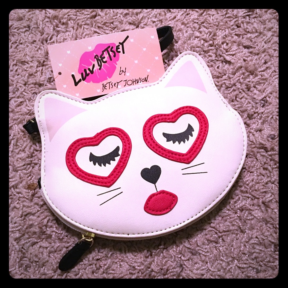 Betsy Johnson Heart Cat Wristlet